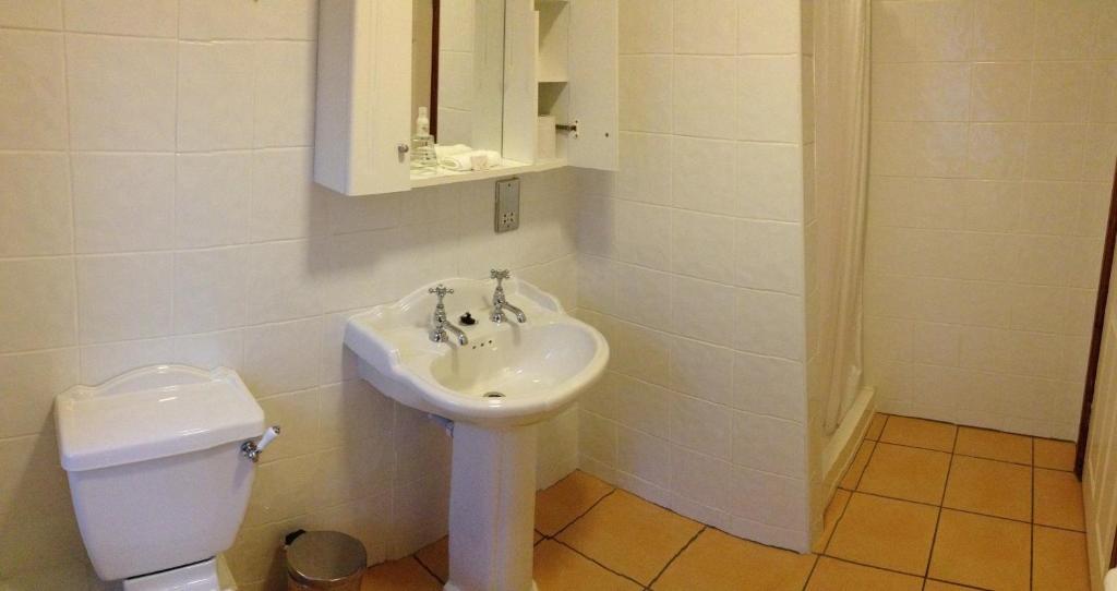 Virginia'S Guesthouse Kenmare Quarto foto